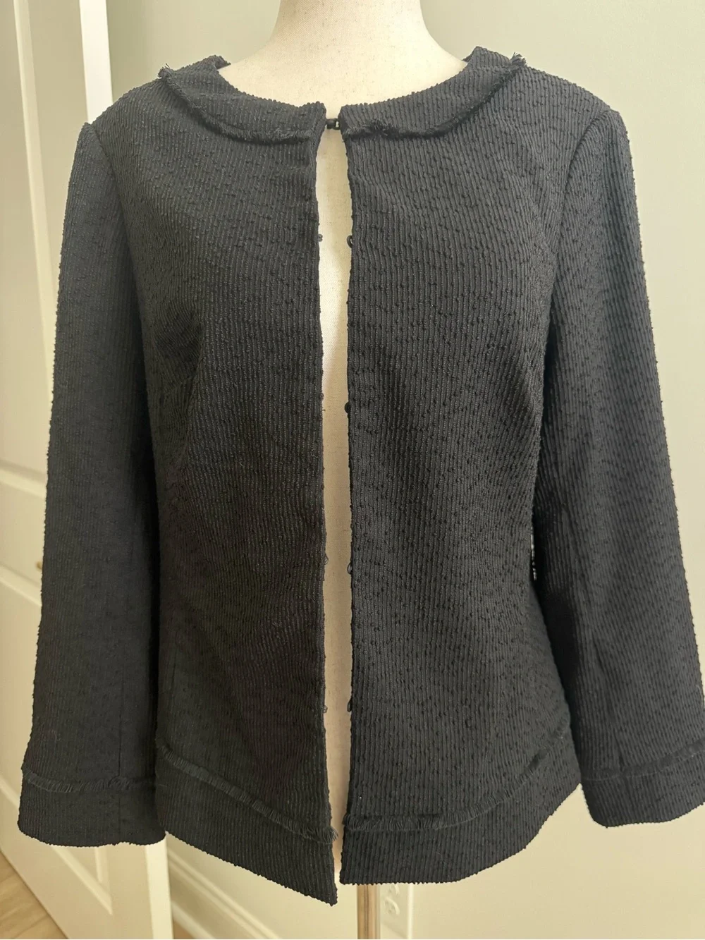 Karl Lagerfeld Paris Black Textured Tweed Fringed Lady Jacket - Size 8